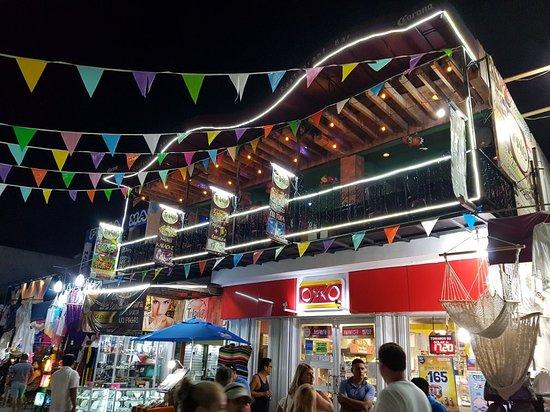 Tributo Restaurant & Bar